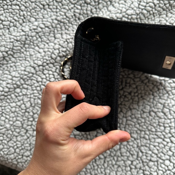 Chain Purse 🖤 - Picture 2 of 6